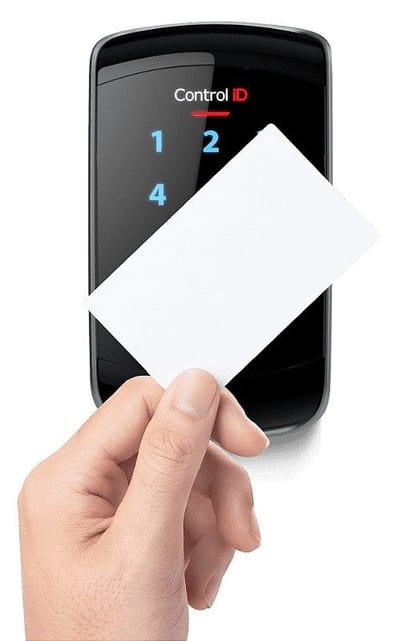 iDTouch IP65 Control iD - Controle de Acesso com Teclado Capacitivo